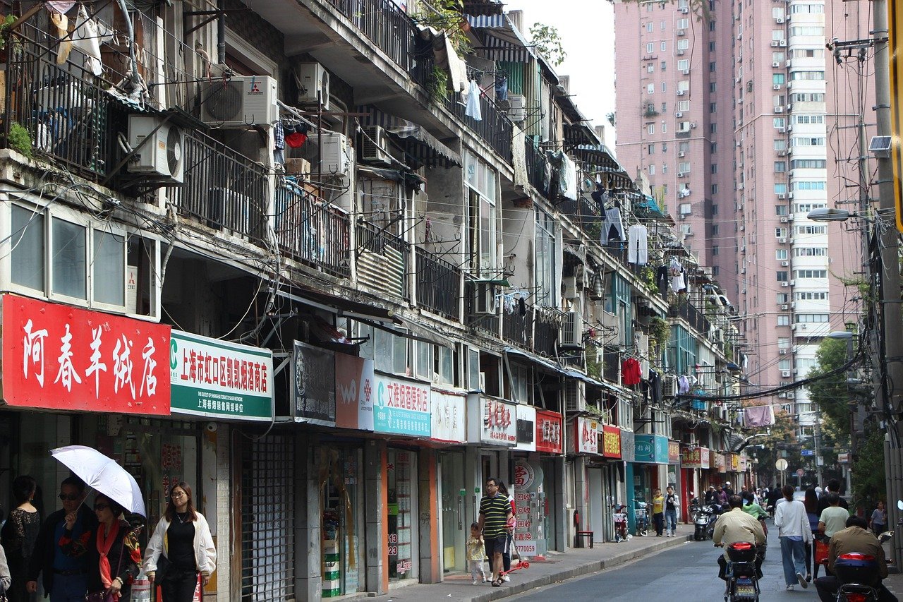 Navigating Zoning Laws for Innovative Residential Projects