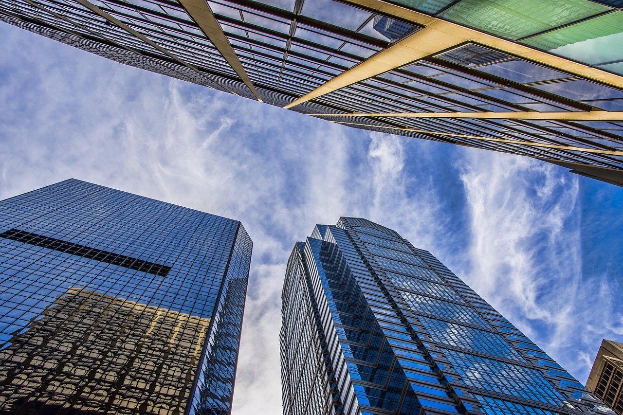 The Rise of Experiential Retail: What It Means for Landlords