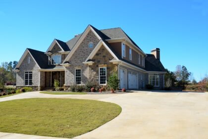 Inside the Glamorous Lifestyle of America's Wealthiest Real Estate Moguls