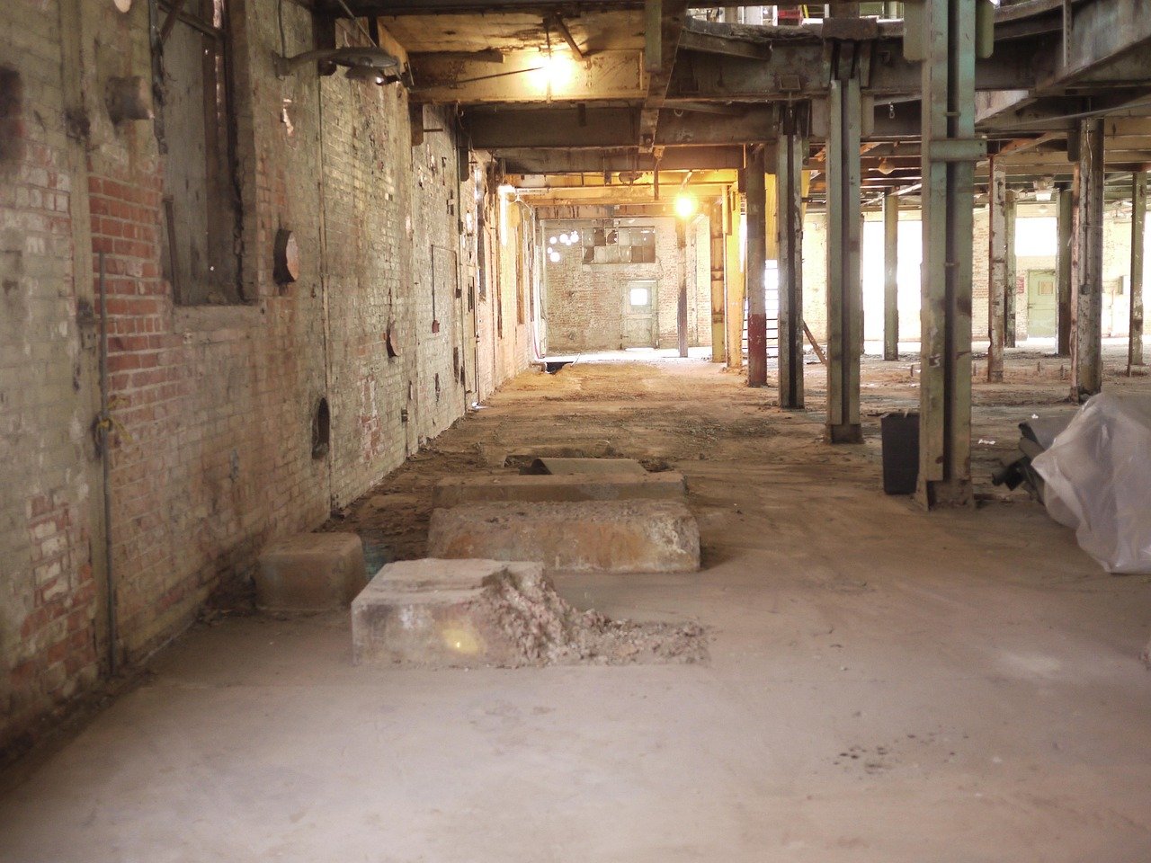 Sustainable Practices in American Warehouse Design
