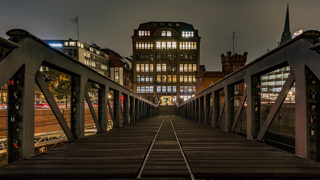 Leveraging Customer Insights for Competitive Advantage