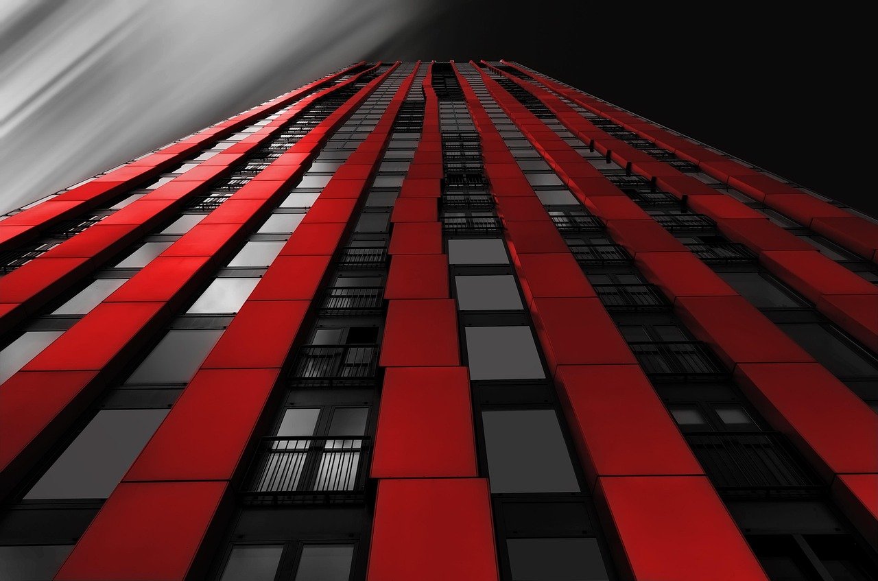 The Role of Amenities in Attracting Tenants to Urban Apartments