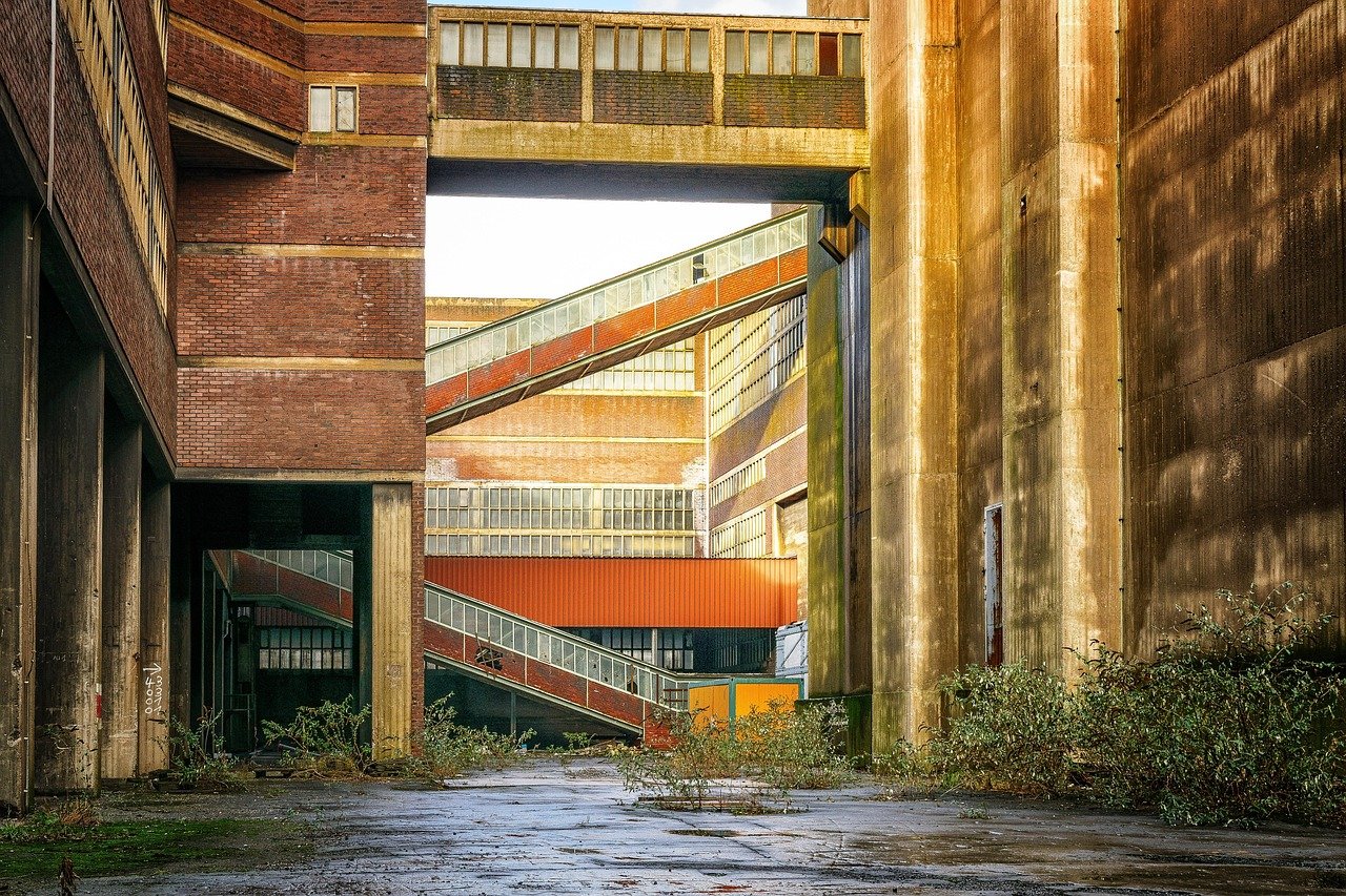 Industrial Zones Reimagined: The Future of Logistics in an Automated World